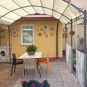 Apartment Casa In Giardino, Piombino